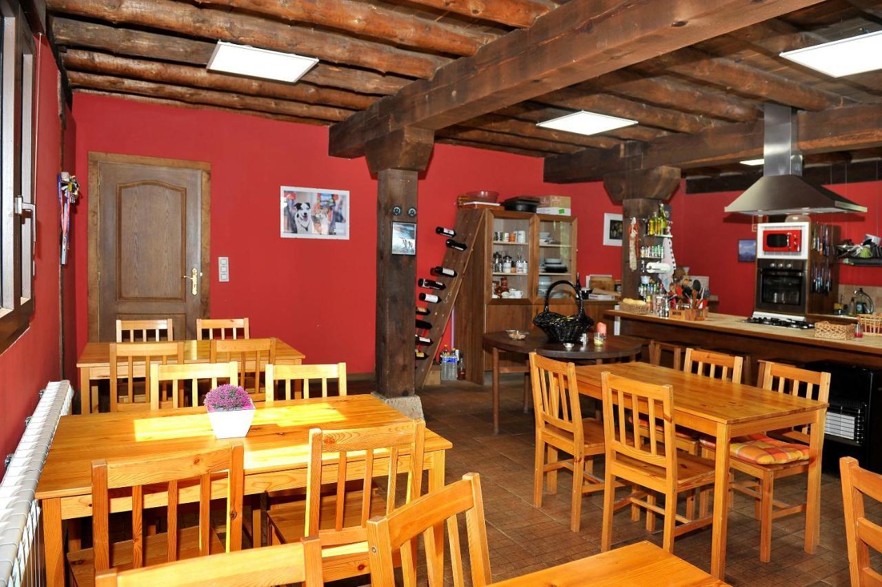 La Cabana De Sara Vinuesa Exteriér fotografie