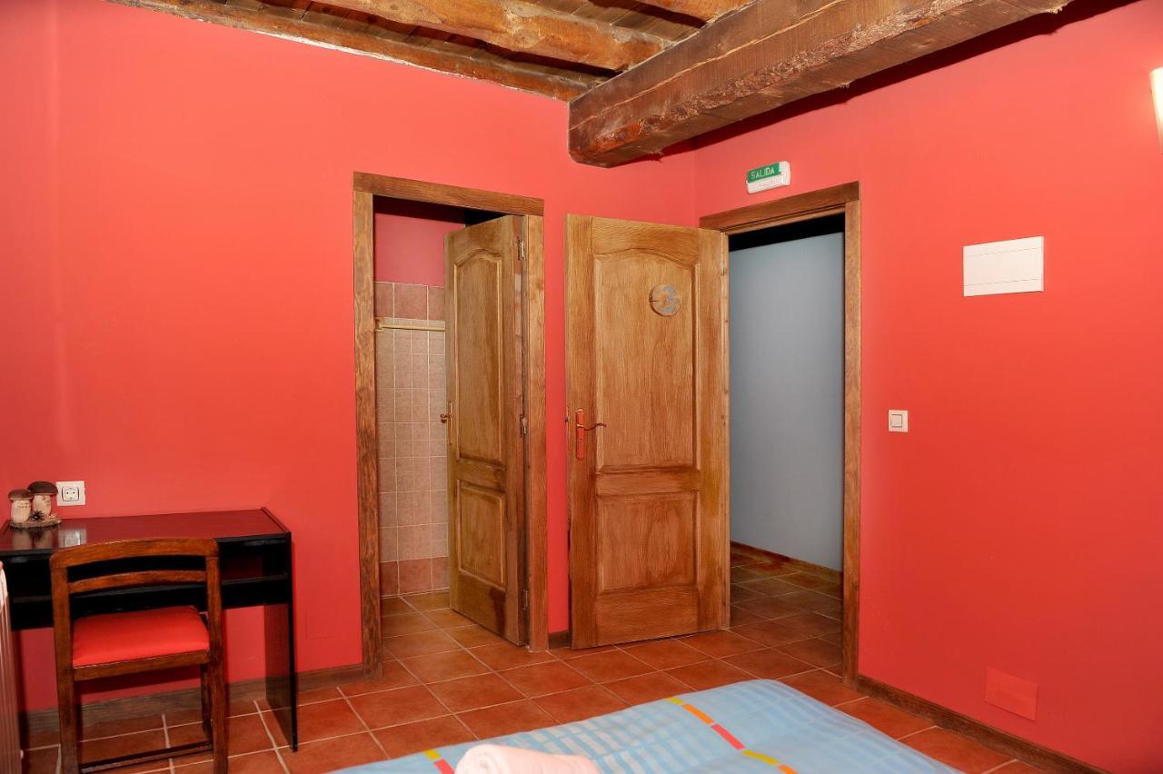 La Cabana De Sara Vinuesa Exteriér fotografie